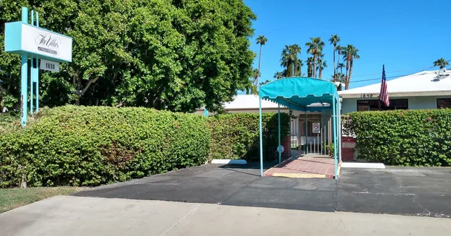 Villas of Palm Springs