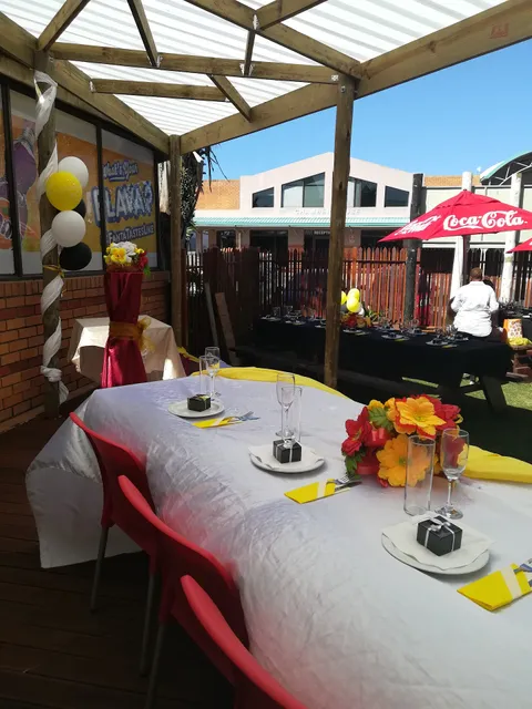 Mr Hyde's Restaurant & Pub