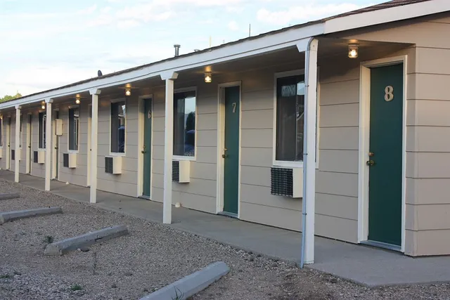 Green Creek Inn & RV Park