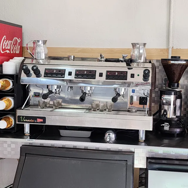 Scoopz Ice Cream & Coffee