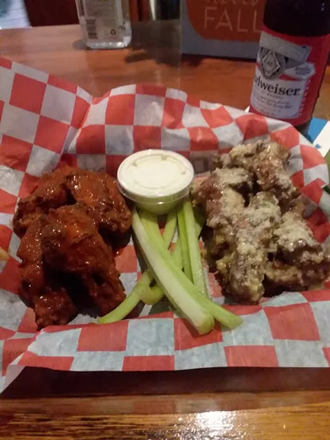 The Eleven Bar & Grill