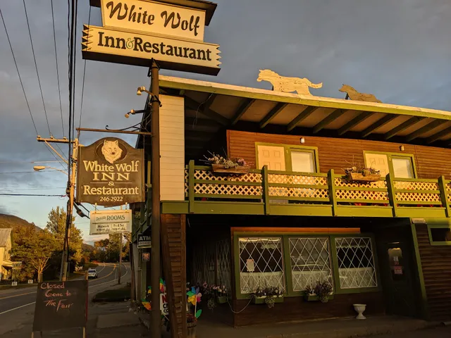 White Wolf Inn