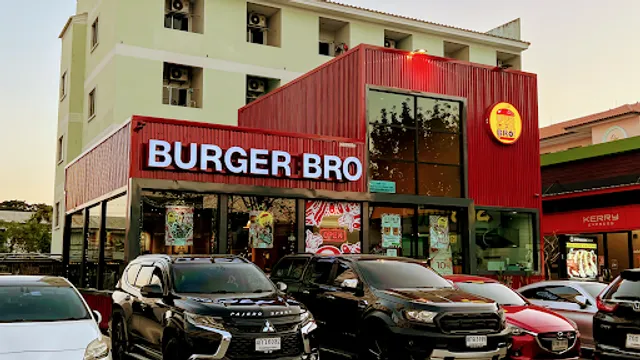 Burger Bro Pattanakarn