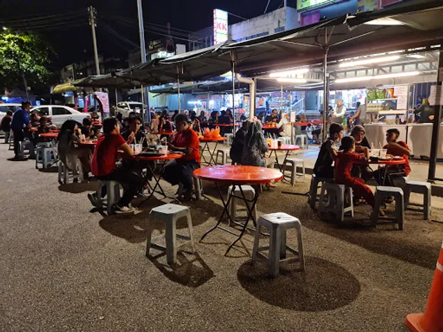 Mali's Corner Taman Bunga Raya