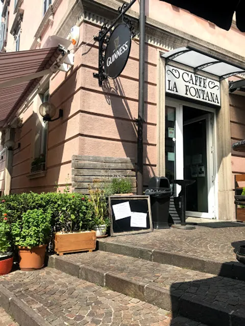 Bar Fontana Paninoteca Birreria Gelateria