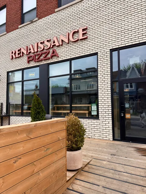 Renaissance Detroit Style Pizza