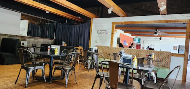 Cecilia's Bar and Grill