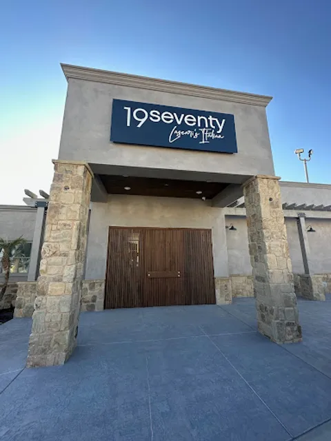 19 Seventy Lascari's Italian