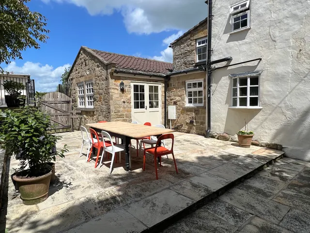 Richmond Hill Cottages
