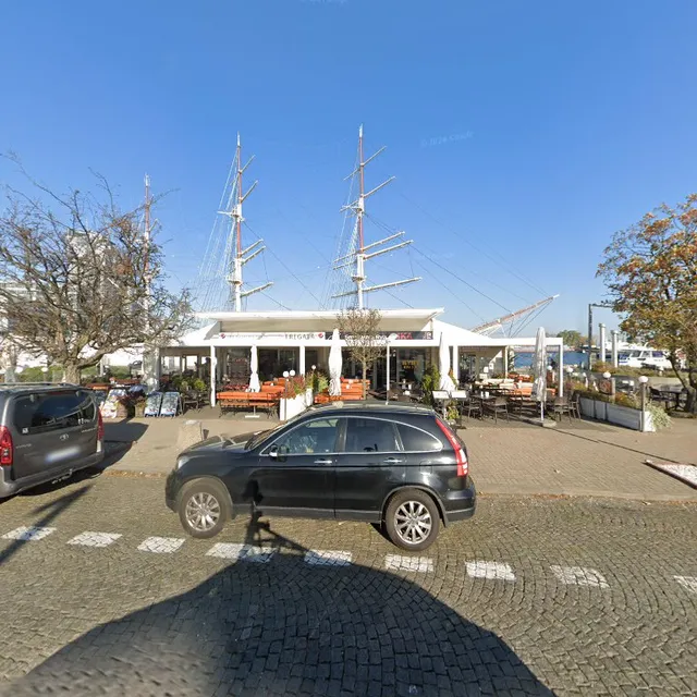 al. Jana Pawła II 2