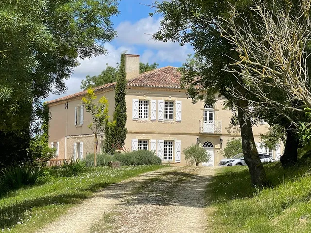 Gîte Lumières Dorées De Lomagne
