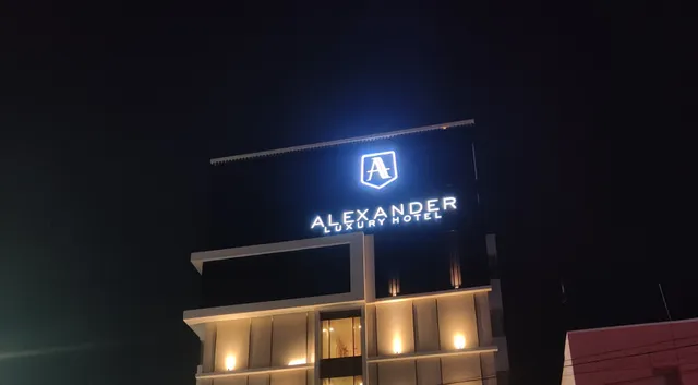 Alexander Luxury Hotel