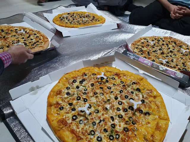 Pizza Heaven