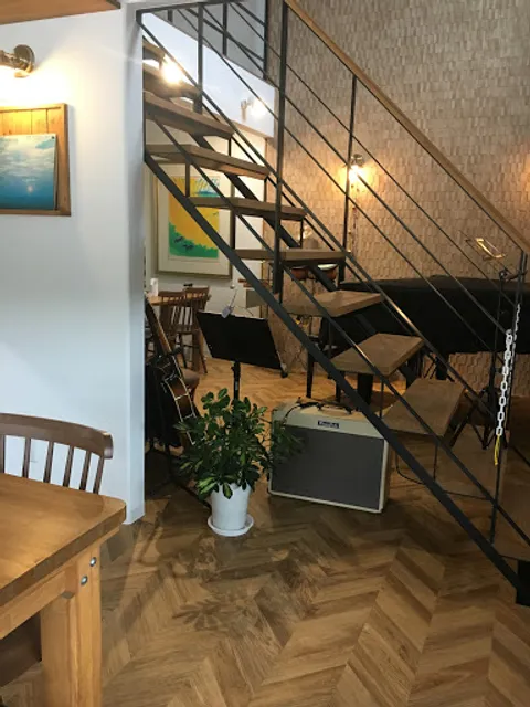 かやのもり音楽Cafe Sinos シーノス