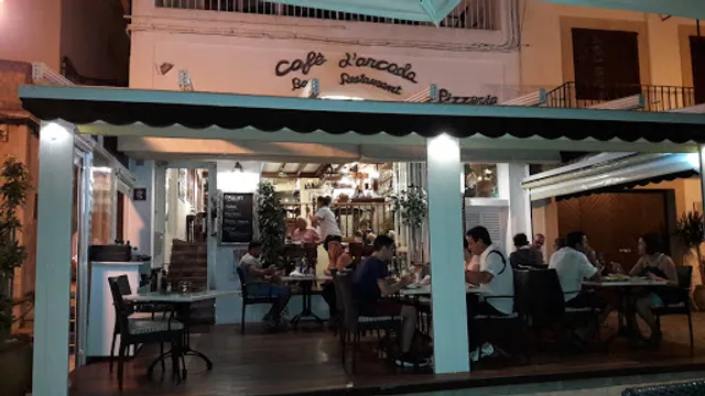Restaurant L'Arcada Cala Figuera
