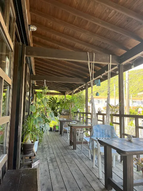 Green Hill Cafe and Shop