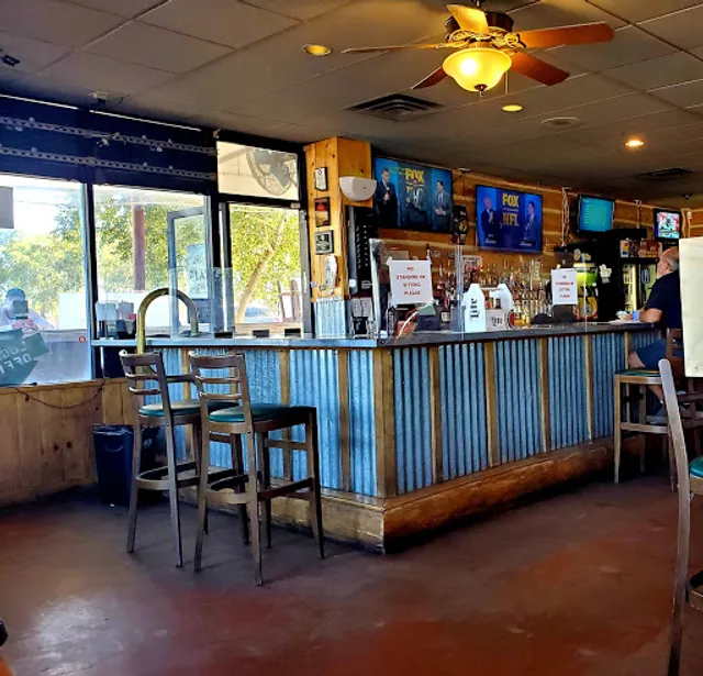 Local Legends Bar & Grill