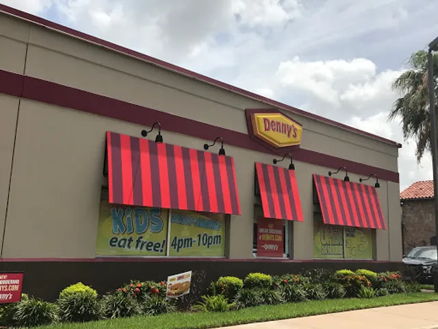 Denny's Restaurant