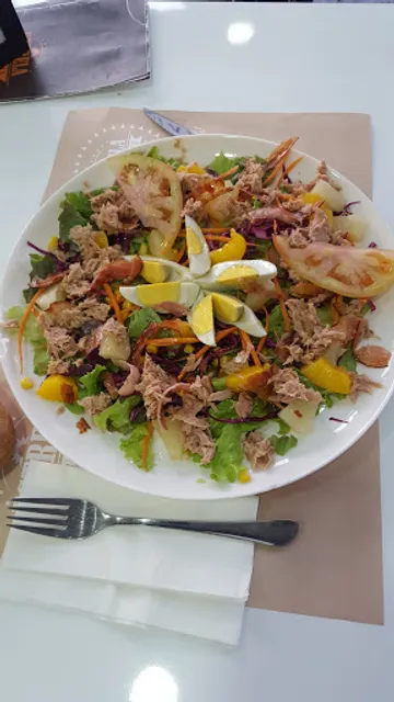 Cafetaria Pão Quente Estrela