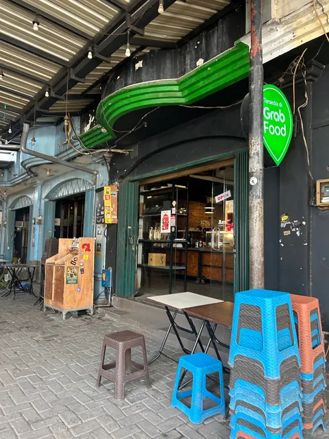 Amstirdam Coffee & Roastery