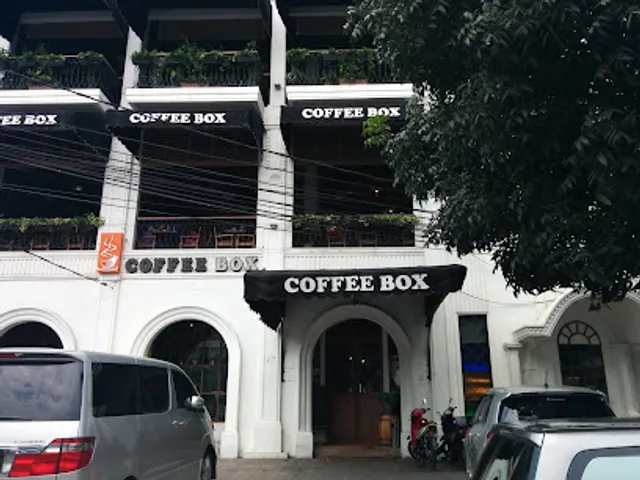 Coffee Box Palang Merah