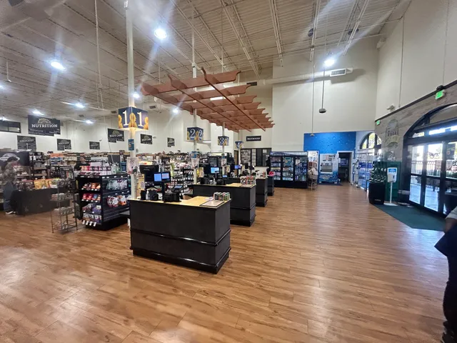 Sunflower Shoppe Wellness Market