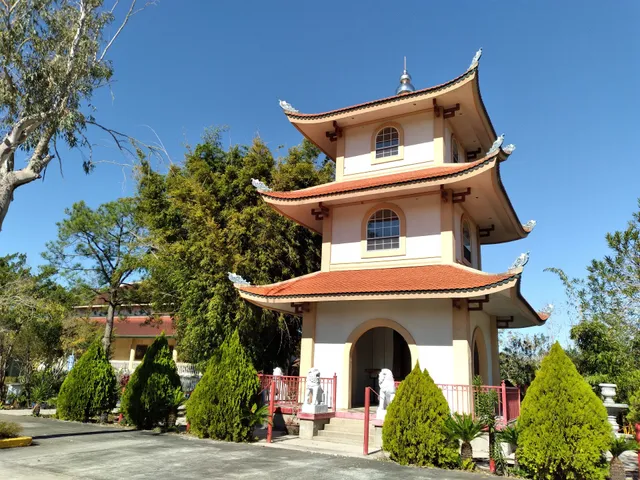 Linh Son Temple Dickinson
