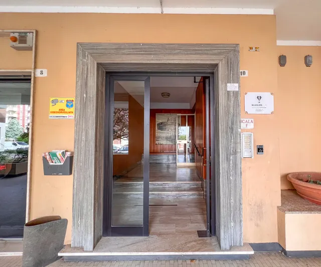 Bleisure Inn - IUN F1803