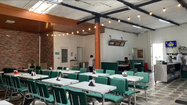 Tamales Y Lechonas El Sabor Tolimense