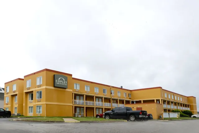 Copley Inn & Suites By OYO Akron OH