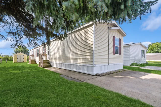 Candlelight Village Mobile Home Park