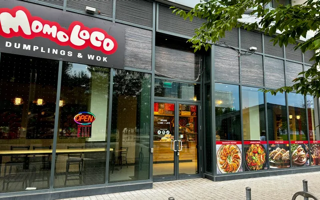 MOMO LOCO Dumplings and Wok
