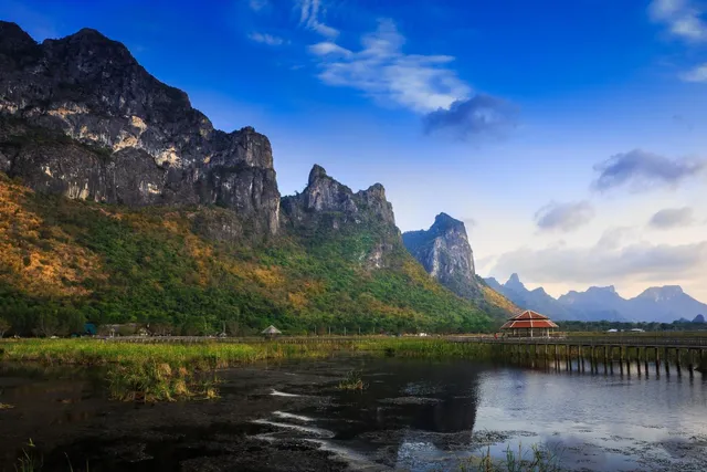 Bueng Bua Wood Boardwalk(Thung Sam Roi Yot)