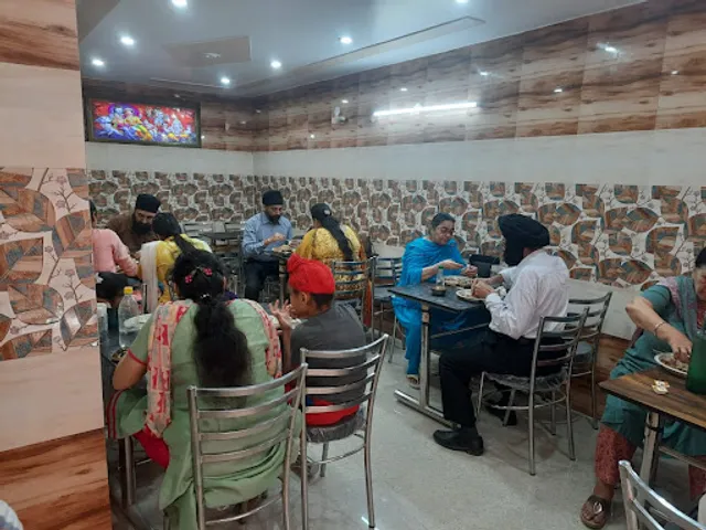 Prem nath Kulche Wale - Best Patty Kulcha in Amritsar| Best Kulcha in Amritsar| Best Chur Chur Naan in Amritsar