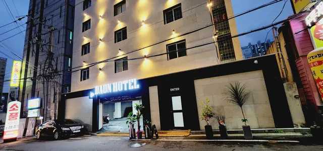 Daon Hotel