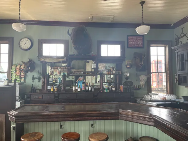 THIRD RAIL SALOON