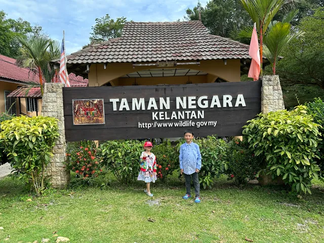 Taman Negara Kelantan Kuala Koh, Gua Musang, Kelantan.