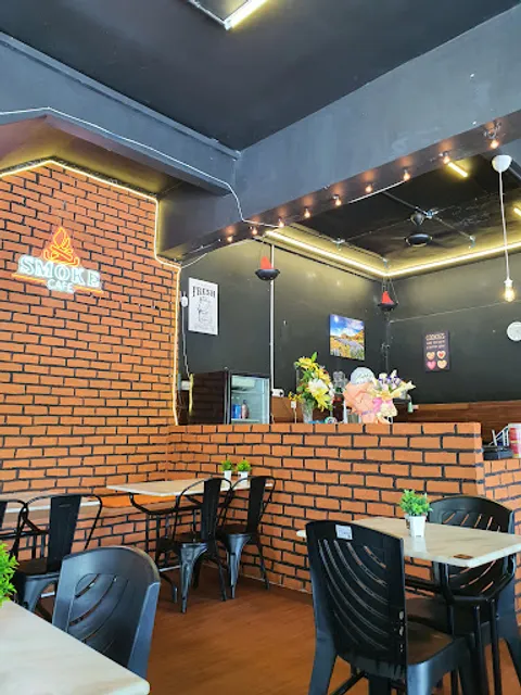 Smoke Cafe