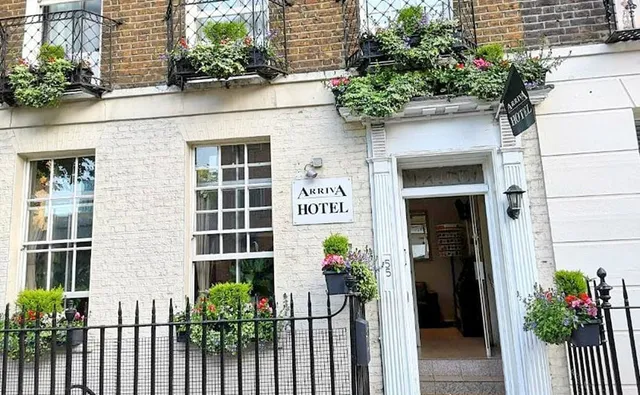 Arriva Hotel