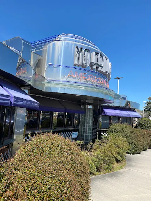 No Frill Bar And Grill