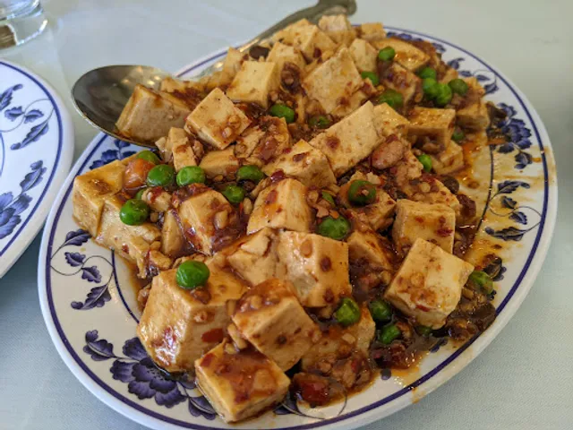 Hunan Taste Restaurant