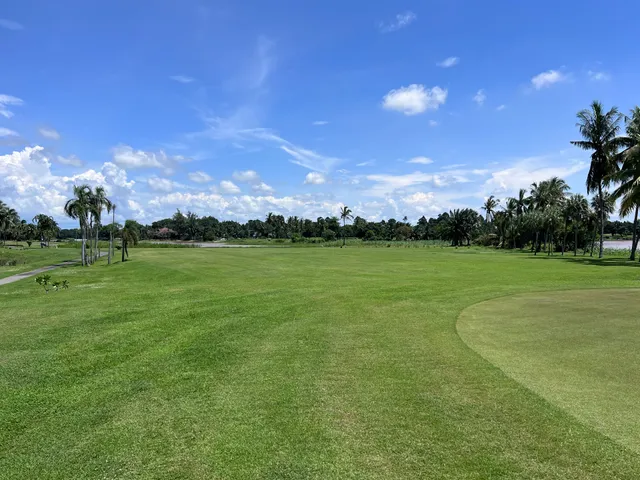 Prompiram Suannam & Golf Club
