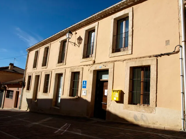 Albergue "La Tormenta" Fresno de Cantespino