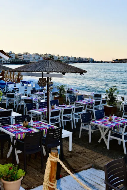 Marina Restaurant Cafe