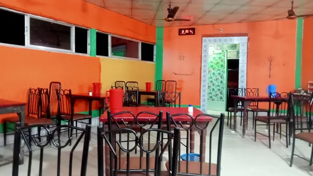 Dhansiri Hotel & Restaurant