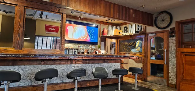 Barrel Mountain Pizza and Pints