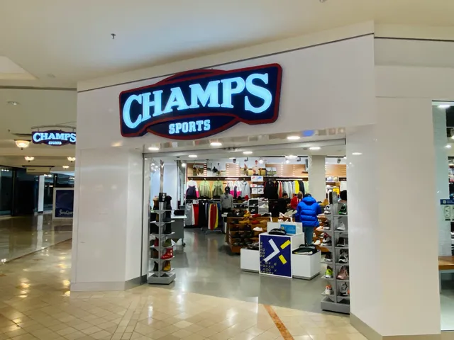 Champs Sports