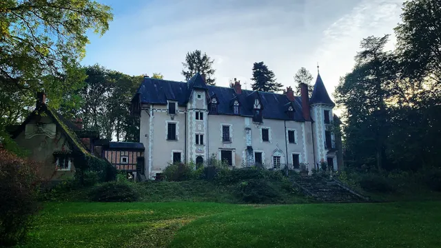 Château de Planches - Parc de Lesseps
