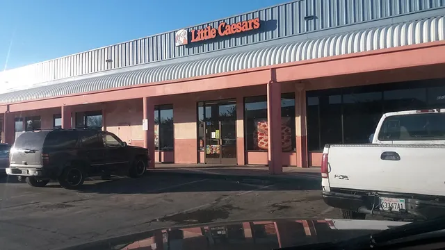 Little Caesars Pizza