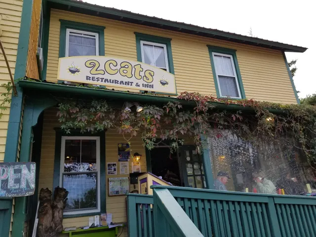 2 Cats Bar Harbor